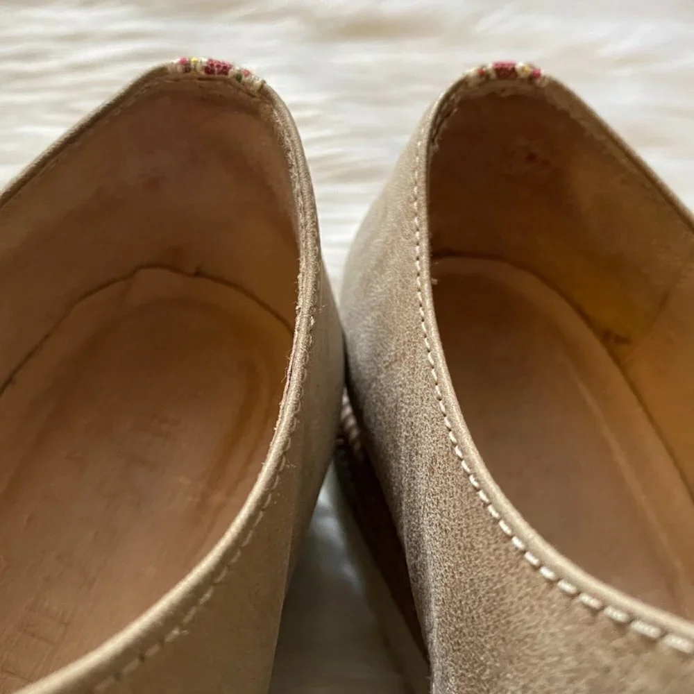 [Hispanitas] Laken‎ Perforated Wedge Derby Light Tan 37